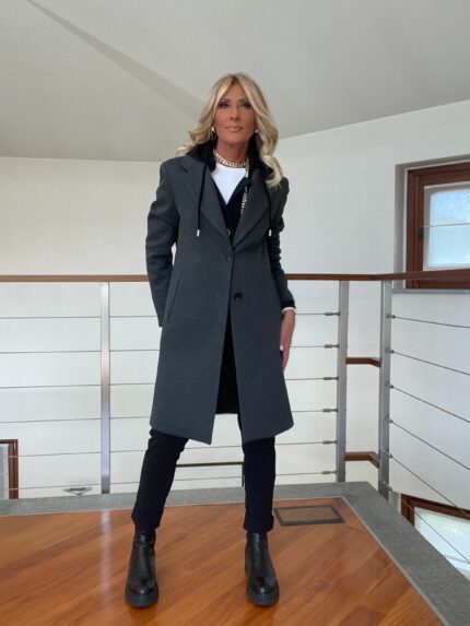 Cappotto con Cappuccio Staccabile