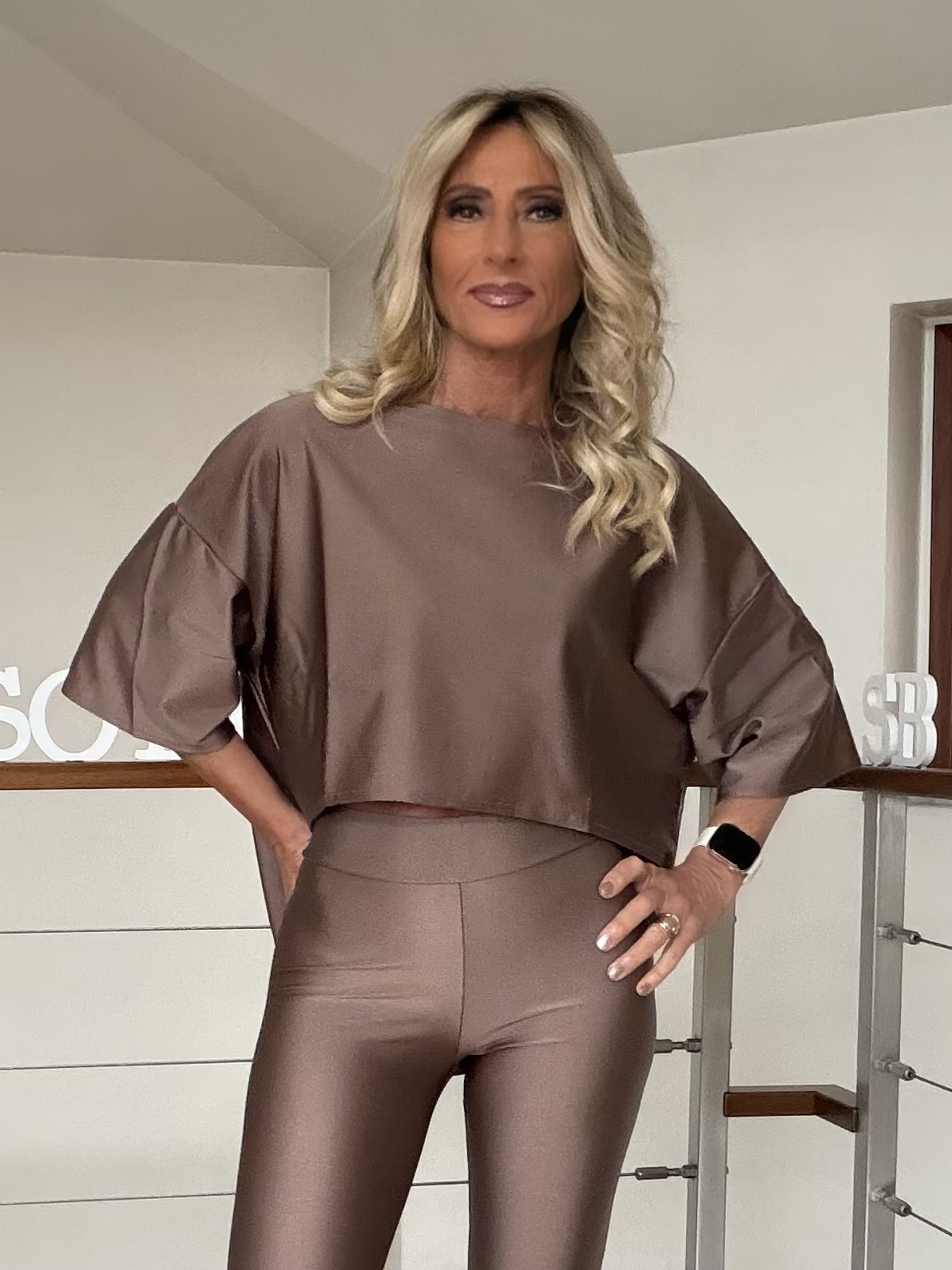 Facetune_07-10-2026-19-15-09